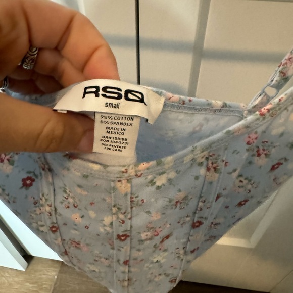 Tank top - Picture 2 of 2